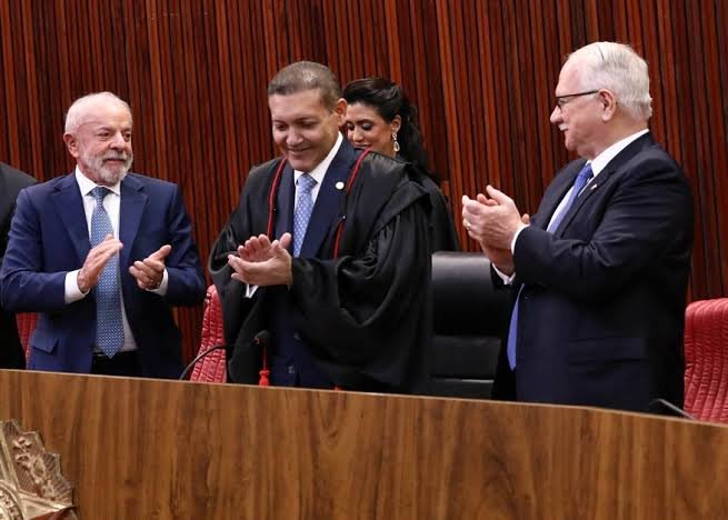 Lulinha teria intermediado aproximação entre Lula e Nunes Marques