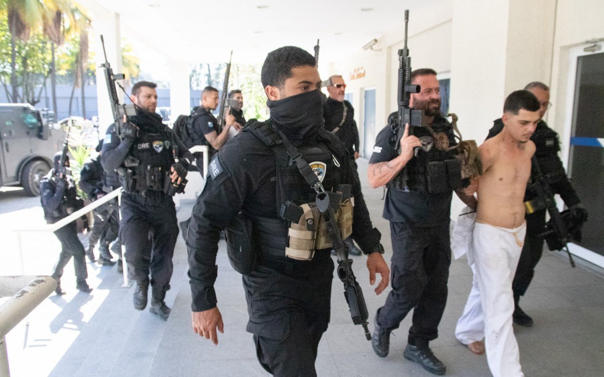 Presos na Cidade de Deus participaram da morte de policial da Core, diz coronel do Bope