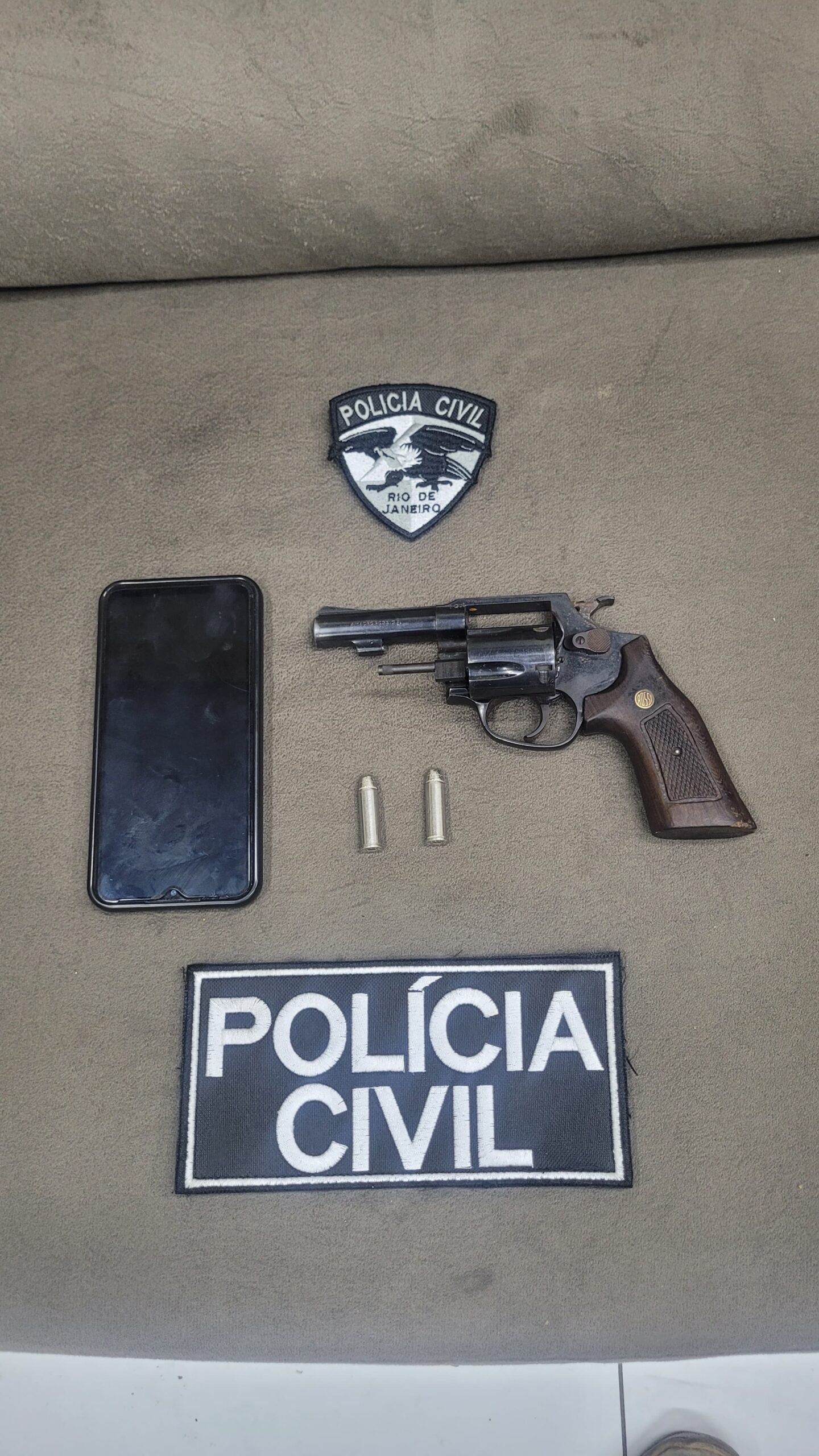 Ação rápida da Polícia Civil resulta em apreensão de adolescente e recuperação de veículo roubado