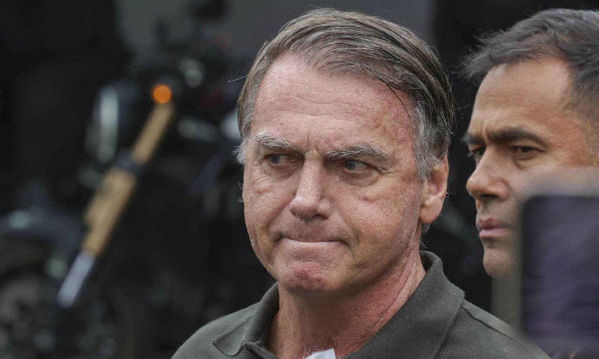 Moraes autoriza Bolsonaro a realizar exames médicos na PF
