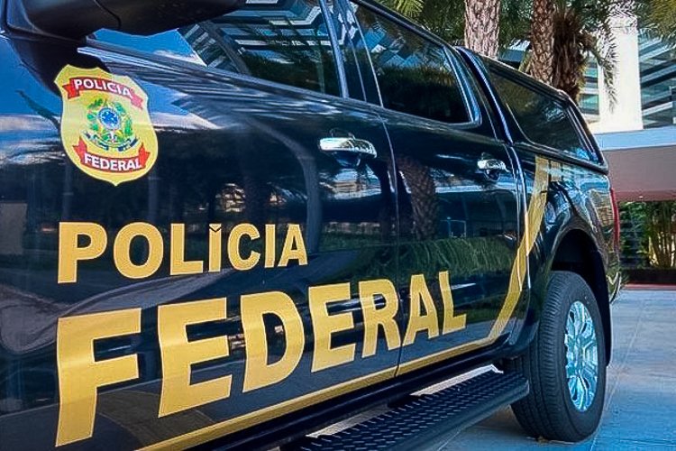 Polícia Federal mira servidores suspeitos de vazar informações sigilosas para dono do Banco Master